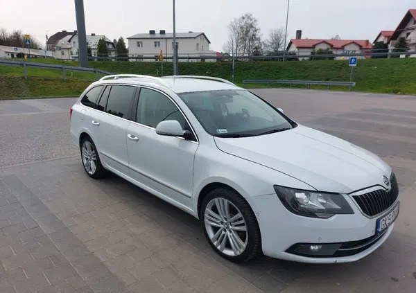 skoda superb kościerzyna Skoda Superb cena 44500 przebieg: 310000, rok produkcji 2014 z Kościerzyna